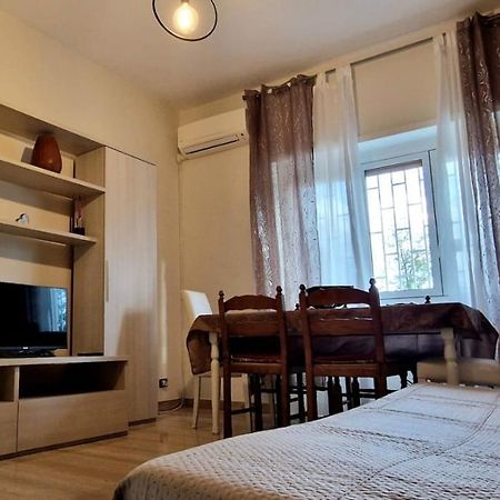 Holiday Home Telese Roma Ngoại thất bức ảnh