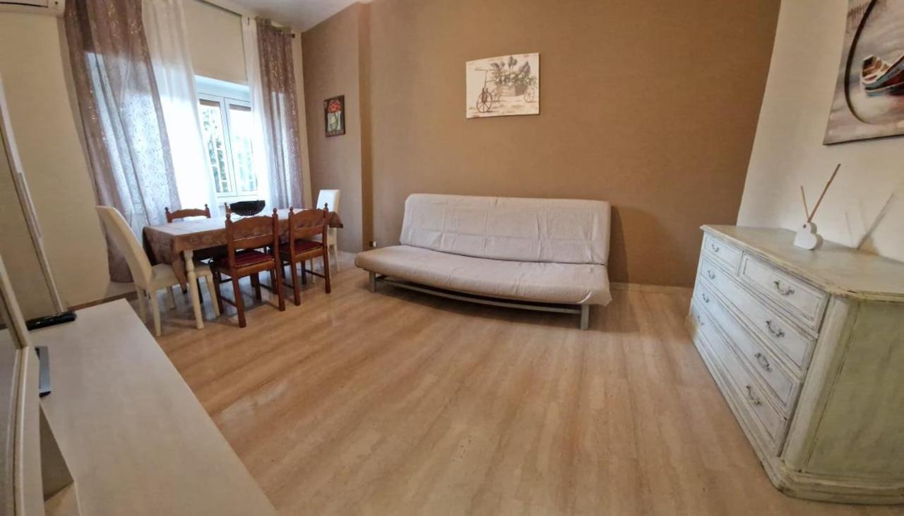 Holiday Home Telese Roma Ngoại thất bức ảnh