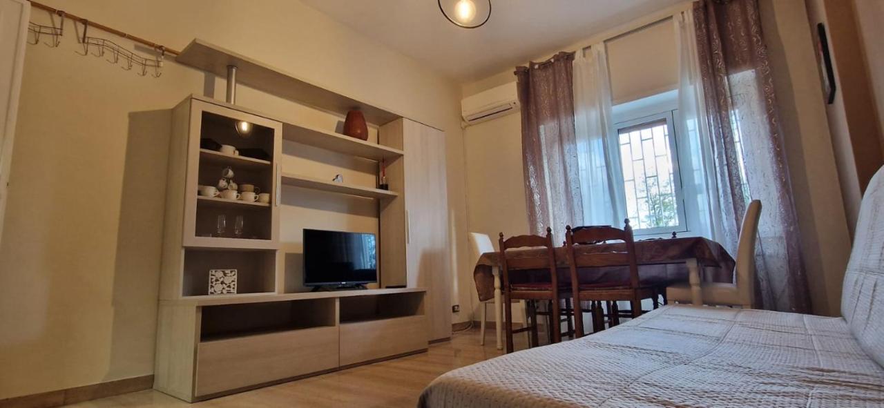 Holiday Home Telese Roma Ngoại thất bức ảnh