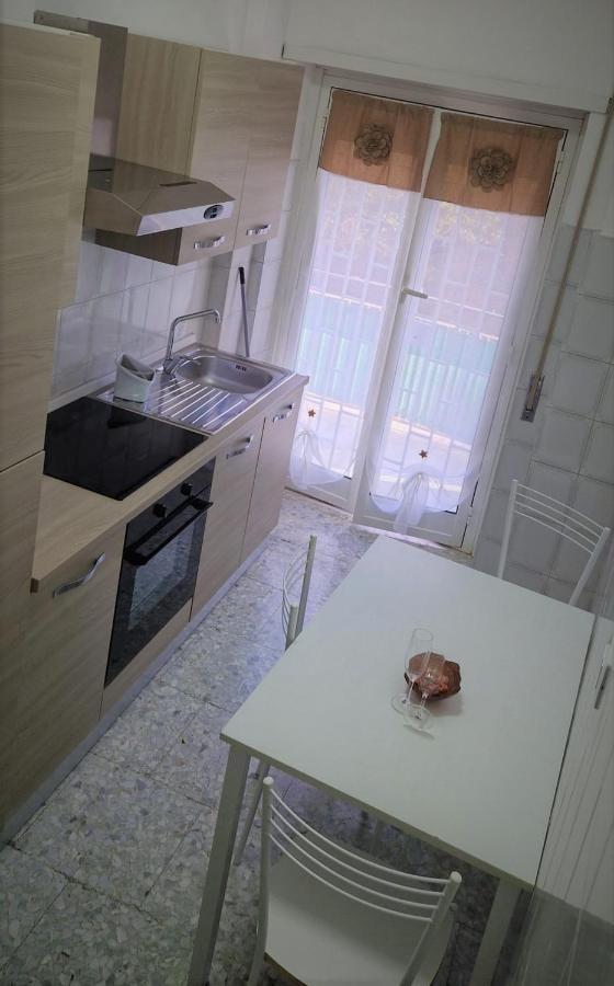 Holiday Home Telese Roma Ngoại thất bức ảnh
