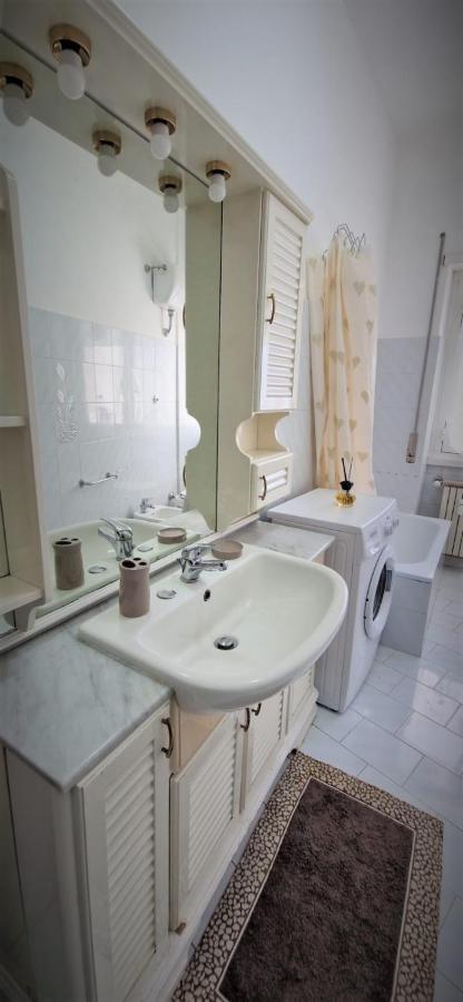 Holiday Home Telese Roma Ngoại thất bức ảnh