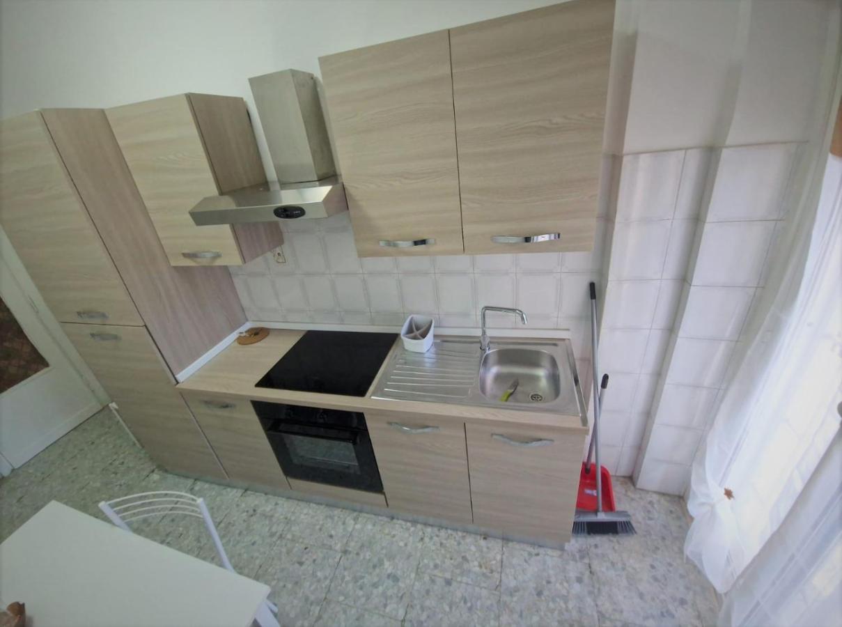 Holiday Home Telese Roma Ngoại thất bức ảnh